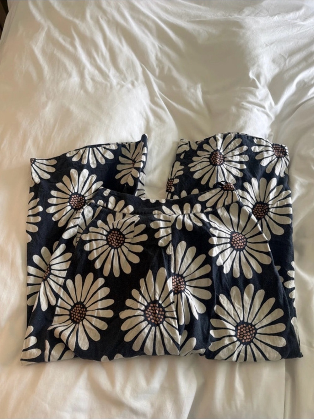 FARM Rio Wide-Leg Daisy Print Pants size small - Picture 2 of 4